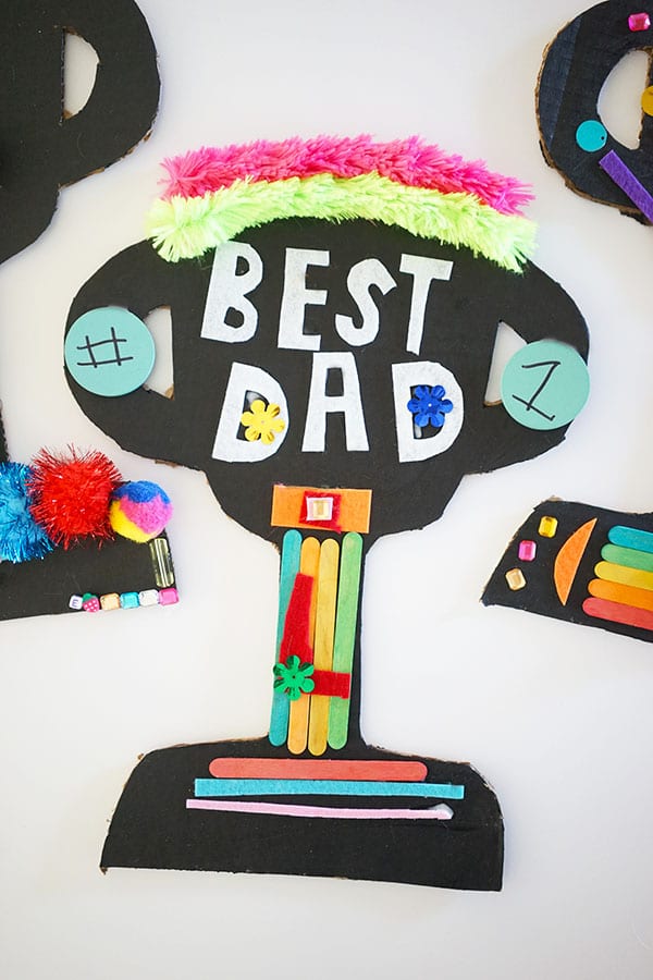 Best Dad Trophy Best Dad trophy made from craft supplies as an example of father's day crafts for kids